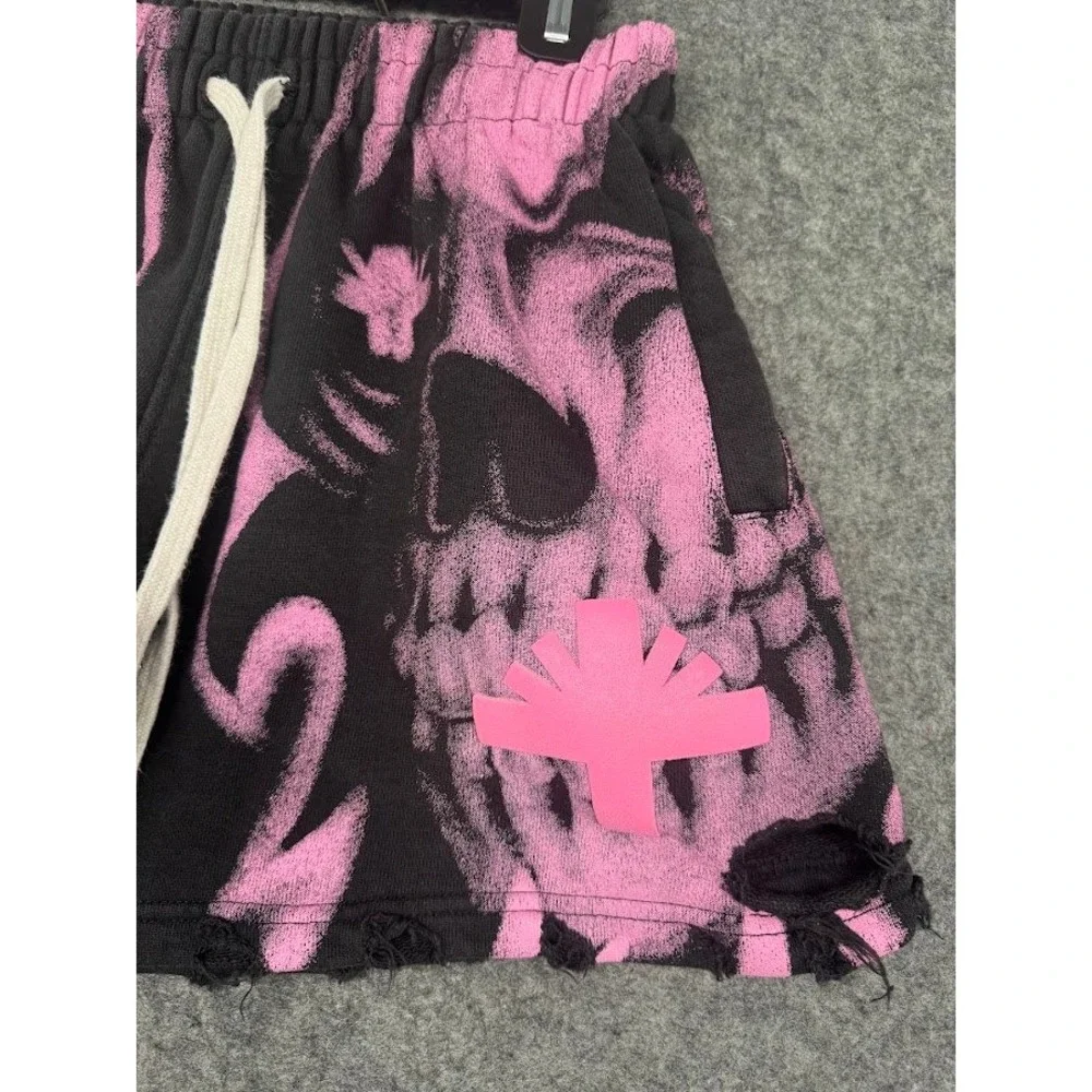 Unknown Brand Skull Graphic Distressed Sweat Shorts Black Pink Streetwear Mens
